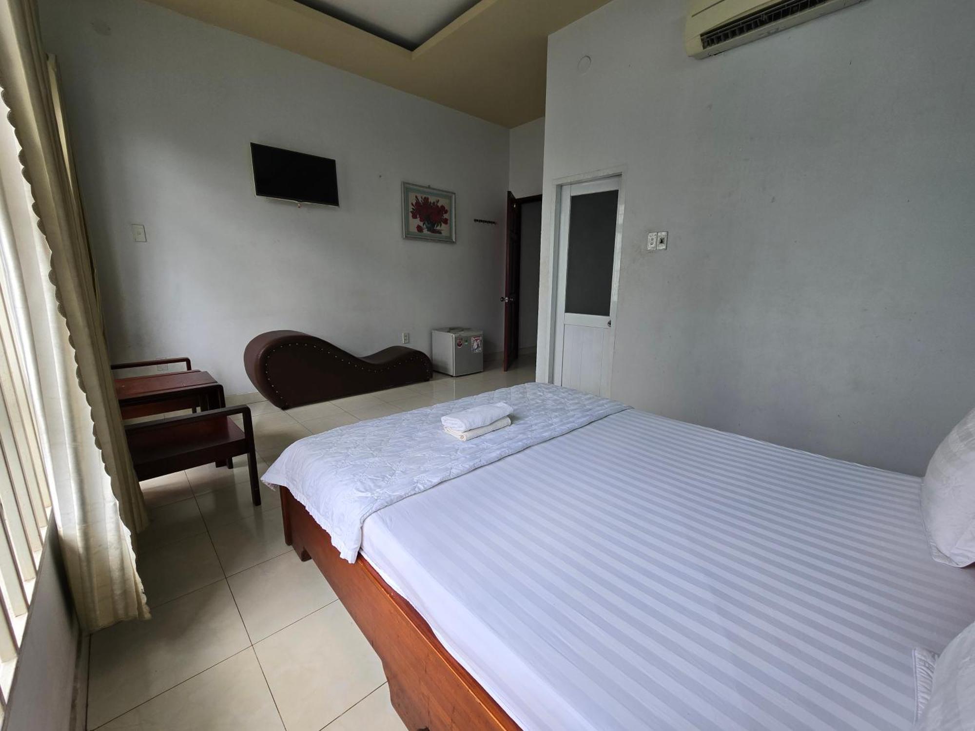 Motel Ha Long Long Binh Extérieur photo